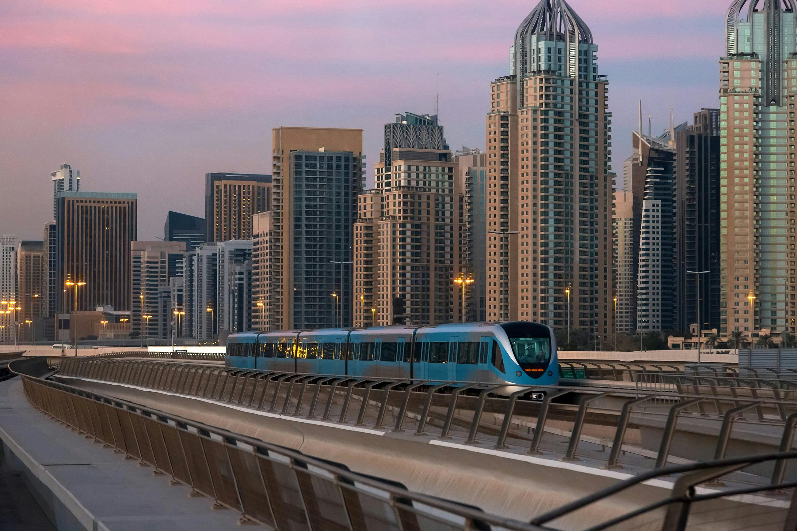 Metro in dubai during ramadan