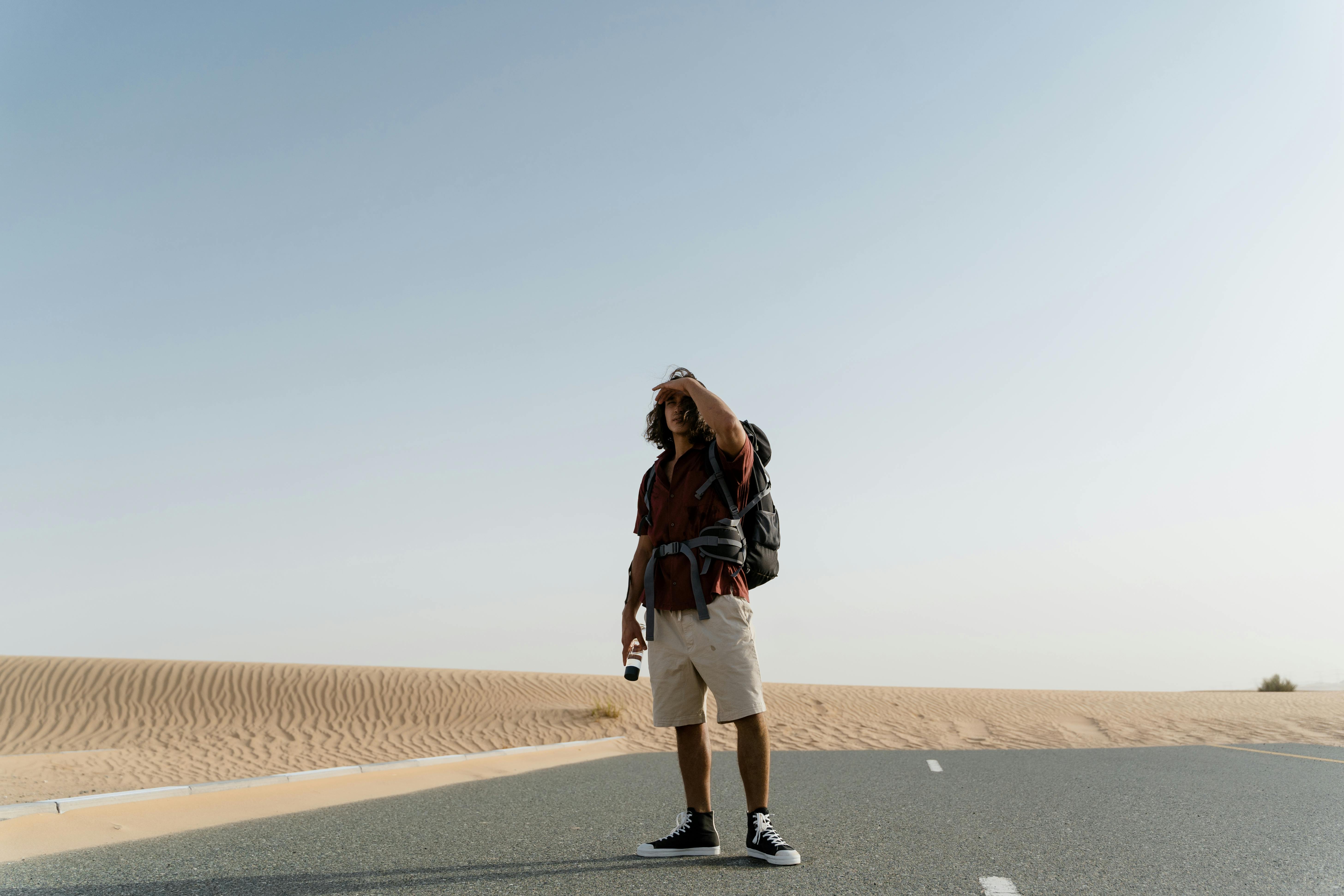 solo person in dubai looking for the travel tips