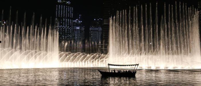 Dubai Fountain Lake Ride