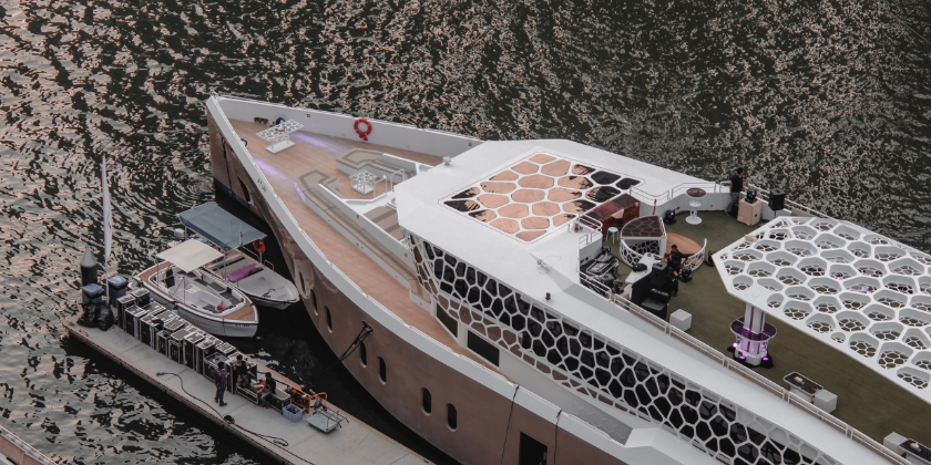 Dubai Marina Luxury Yacht Tour